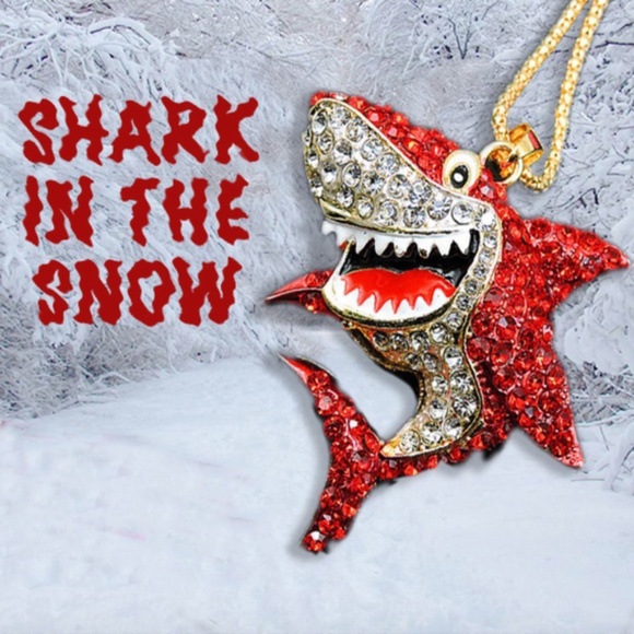 Red White Crystal Rhinestone Shark Pendant/Brooch - Picture 2 of 6